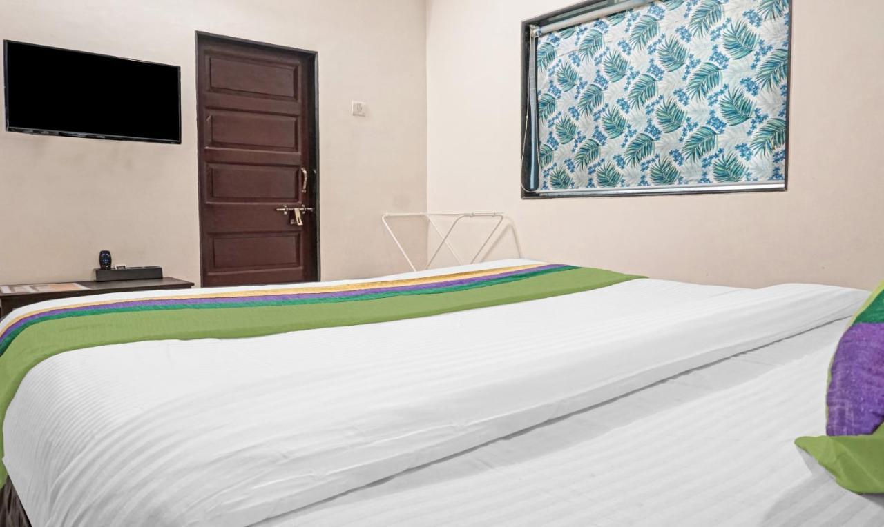 Treebo Trend Mazzo Residency Bed and Breakfast Nagaon  Esterno foto
